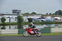 Mallory-park-Leicestershire;Mallory-park-photographs;Motorcycle-action-photographs;classic-bikes;event-digital-images;eventdigitalimages;mallory-park;no-limits-trackday;peter-wileman-photography;vintage-bikes;vintage-motorcycles;vmcc-festival-1000-bikes