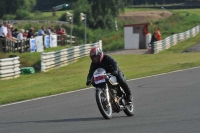 Mallory-park-Leicestershire;Mallory-park-photographs;Motorcycle-action-photographs;classic-bikes;event-digital-images;eventdigitalimages;mallory-park;no-limits-trackday;peter-wileman-photography;vintage-bikes;vintage-motorcycles;vmcc-festival-1000-bikes