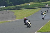 Mallory-park-Leicestershire;Mallory-park-photographs;Motorcycle-action-photographs;classic-bikes;event-digital-images;eventdigitalimages;mallory-park;no-limits-trackday;peter-wileman-photography;vintage-bikes;vintage-motorcycles;vmcc-festival-1000-bikes