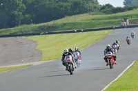 Mallory-park-Leicestershire;Mallory-park-photographs;Motorcycle-action-photographs;classic-bikes;event-digital-images;eventdigitalimages;mallory-park;no-limits-trackday;peter-wileman-photography;vintage-bikes;vintage-motorcycles;vmcc-festival-1000-bikes