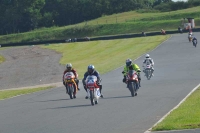 Mallory-park-Leicestershire;Mallory-park-photographs;Motorcycle-action-photographs;classic-bikes;event-digital-images;eventdigitalimages;mallory-park;no-limits-trackday;peter-wileman-photography;vintage-bikes;vintage-motorcycles;vmcc-festival-1000-bikes