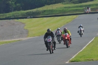 Mallory-park-Leicestershire;Mallory-park-photographs;Motorcycle-action-photographs;classic-bikes;event-digital-images;eventdigitalimages;mallory-park;no-limits-trackday;peter-wileman-photography;vintage-bikes;vintage-motorcycles;vmcc-festival-1000-bikes