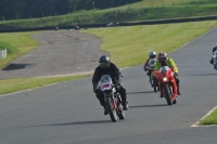 Mallory-park-Leicestershire;Mallory-park-photographs;Motorcycle-action-photographs;classic-bikes;event-digital-images;eventdigitalimages;mallory-park;no-limits-trackday;peter-wileman-photography;vintage-bikes;vintage-motorcycles;vmcc-festival-1000-bikes