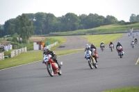 Mallory-park-Leicestershire;Mallory-park-photographs;Motorcycle-action-photographs;classic-bikes;event-digital-images;eventdigitalimages;mallory-park;no-limits-trackday;peter-wileman-photography;vintage-bikes;vintage-motorcycles;vmcc-festival-1000-bikes