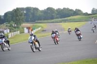 Mallory-park-Leicestershire;Mallory-park-photographs;Motorcycle-action-photographs;classic-bikes;event-digital-images;eventdigitalimages;mallory-park;no-limits-trackday;peter-wileman-photography;vintage-bikes;vintage-motorcycles;vmcc-festival-1000-bikes