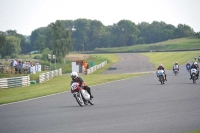 Mallory-park-Leicestershire;Mallory-park-photographs;Motorcycle-action-photographs;classic-bikes;event-digital-images;eventdigitalimages;mallory-park;no-limits-trackday;peter-wileman-photography;vintage-bikes;vintage-motorcycles;vmcc-festival-1000-bikes