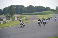 Mallory-park-Leicestershire;Mallory-park-photographs;Motorcycle-action-photographs;classic-bikes;event-digital-images;eventdigitalimages;mallory-park;no-limits-trackday;peter-wileman-photography;vintage-bikes;vintage-motorcycles;vmcc-festival-1000-bikes