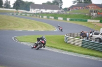 Mallory-park-Leicestershire;Mallory-park-photographs;Motorcycle-action-photographs;classic-bikes;event-digital-images;eventdigitalimages;mallory-park;no-limits-trackday;peter-wileman-photography;vintage-bikes;vintage-motorcycles;vmcc-festival-1000-bikes