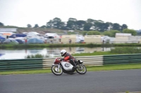 Mallory-park-Leicestershire;Mallory-park-photographs;Motorcycle-action-photographs;classic-bikes;event-digital-images;eventdigitalimages;mallory-park;no-limits-trackday;peter-wileman-photography;vintage-bikes;vintage-motorcycles;vmcc-festival-1000-bikes