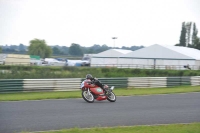 Mallory-park-Leicestershire;Mallory-park-photographs;Motorcycle-action-photographs;classic-bikes;event-digital-images;eventdigitalimages;mallory-park;no-limits-trackday;peter-wileman-photography;vintage-bikes;vintage-motorcycles;vmcc-festival-1000-bikes