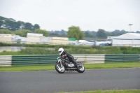 Mallory-park-Leicestershire;Mallory-park-photographs;Motorcycle-action-photographs;classic-bikes;event-digital-images;eventdigitalimages;mallory-park;no-limits-trackday;peter-wileman-photography;vintage-bikes;vintage-motorcycles;vmcc-festival-1000-bikes
