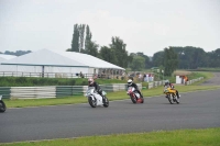 Mallory-park-Leicestershire;Mallory-park-photographs;Motorcycle-action-photographs;classic-bikes;event-digital-images;eventdigitalimages;mallory-park;no-limits-trackday;peter-wileman-photography;vintage-bikes;vintage-motorcycles;vmcc-festival-1000-bikes