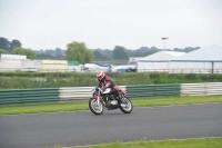 Mallory-park-Leicestershire;Mallory-park-photographs;Motorcycle-action-photographs;classic-bikes;event-digital-images;eventdigitalimages;mallory-park;no-limits-trackday;peter-wileman-photography;vintage-bikes;vintage-motorcycles;vmcc-festival-1000-bikes