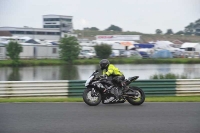Mallory-park-Leicestershire;Mallory-park-photographs;Motorcycle-action-photographs;classic-bikes;event-digital-images;eventdigitalimages;mallory-park;no-limits-trackday;peter-wileman-photography;vintage-bikes;vintage-motorcycles;vmcc-festival-1000-bikes