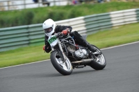 Mallory-park-Leicestershire;Mallory-park-photographs;Motorcycle-action-photographs;classic-bikes;event-digital-images;eventdigitalimages;mallory-park;no-limits-trackday;peter-wileman-photography;vintage-bikes;vintage-motorcycles;vmcc-festival-1000-bikes
