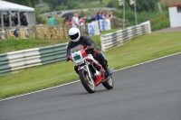 Mallory-park-Leicestershire;Mallory-park-photographs;Motorcycle-action-photographs;classic-bikes;event-digital-images;eventdigitalimages;mallory-park;no-limits-trackday;peter-wileman-photography;vintage-bikes;vintage-motorcycles;vmcc-festival-1000-bikes