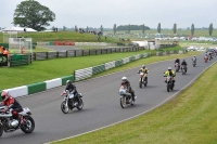 Mallory-park-Leicestershire;Mallory-park-photographs;Motorcycle-action-photographs;classic-bikes;event-digital-images;eventdigitalimages;mallory-park;no-limits-trackday;peter-wileman-photography;vintage-bikes;vintage-motorcycles;vmcc-festival-1000-bikes