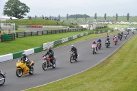 Mallory-park-Leicestershire;Mallory-park-photographs;Motorcycle-action-photographs;classic-bikes;event-digital-images;eventdigitalimages;mallory-park;no-limits-trackday;peter-wileman-photography;vintage-bikes;vintage-motorcycles;vmcc-festival-1000-bikes