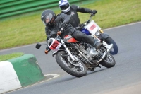 Mallory-park-Leicestershire;Mallory-park-photographs;Motorcycle-action-photographs;classic-bikes;event-digital-images;eventdigitalimages;mallory-park;no-limits-trackday;peter-wileman-photography;vintage-bikes;vintage-motorcycles;vmcc-festival-1000-bikes