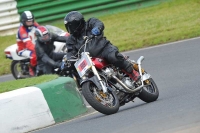 Mallory-park-Leicestershire;Mallory-park-photographs;Motorcycle-action-photographs;classic-bikes;event-digital-images;eventdigitalimages;mallory-park;no-limits-trackday;peter-wileman-photography;vintage-bikes;vintage-motorcycles;vmcc-festival-1000-bikes