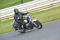 Mallory-park-Leicestershire;Mallory-park-photographs;Motorcycle-action-photographs;classic-bikes;event-digital-images;eventdigitalimages;mallory-park;no-limits-trackday;peter-wileman-photography;vintage-bikes;vintage-motorcycles;vmcc-festival-1000-bikes