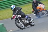 Mallory-park-Leicestershire;Mallory-park-photographs;Motorcycle-action-photographs;classic-bikes;event-digital-images;eventdigitalimages;mallory-park;no-limits-trackday;peter-wileman-photography;vintage-bikes;vintage-motorcycles;vmcc-festival-1000-bikes