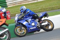 Mallory-park-Leicestershire;Mallory-park-photographs;Motorcycle-action-photographs;classic-bikes;event-digital-images;eventdigitalimages;mallory-park;no-limits-trackday;peter-wileman-photography;vintage-bikes;vintage-motorcycles;vmcc-festival-1000-bikes
