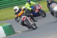 Mallory-park-Leicestershire;Mallory-park-photographs;Motorcycle-action-photographs;classic-bikes;event-digital-images;eventdigitalimages;mallory-park;no-limits-trackday;peter-wileman-photography;vintage-bikes;vintage-motorcycles;vmcc-festival-1000-bikes