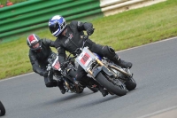 Mallory-park-Leicestershire;Mallory-park-photographs;Motorcycle-action-photographs;classic-bikes;event-digital-images;eventdigitalimages;mallory-park;no-limits-trackday;peter-wileman-photography;vintage-bikes;vintage-motorcycles;vmcc-festival-1000-bikes