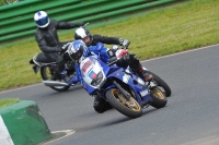 Mallory-park-Leicestershire;Mallory-park-photographs;Motorcycle-action-photographs;classic-bikes;event-digital-images;eventdigitalimages;mallory-park;no-limits-trackday;peter-wileman-photography;vintage-bikes;vintage-motorcycles;vmcc-festival-1000-bikes