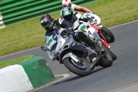 Mallory-park-Leicestershire;Mallory-park-photographs;Motorcycle-action-photographs;classic-bikes;event-digital-images;eventdigitalimages;mallory-park;no-limits-trackday;peter-wileman-photography;vintage-bikes;vintage-motorcycles;vmcc-festival-1000-bikes