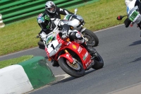 Mallory-park-Leicestershire;Mallory-park-photographs;Motorcycle-action-photographs;classic-bikes;event-digital-images;eventdigitalimages;mallory-park;no-limits-trackday;peter-wileman-photography;vintage-bikes;vintage-motorcycles;vmcc-festival-1000-bikes