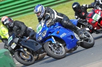 Mallory-park-Leicestershire;Mallory-park-photographs;Motorcycle-action-photographs;classic-bikes;event-digital-images;eventdigitalimages;mallory-park;no-limits-trackday;peter-wileman-photography;vintage-bikes;vintage-motorcycles;vmcc-festival-1000-bikes