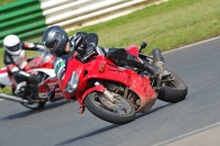 Mallory-park-Leicestershire;Mallory-park-photographs;Motorcycle-action-photographs;classic-bikes;event-digital-images;eventdigitalimages;mallory-park;no-limits-trackday;peter-wileman-photography;vintage-bikes;vintage-motorcycles;vmcc-festival-1000-bikes