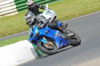 Mallory-park-Leicestershire;Mallory-park-photographs;Motorcycle-action-photographs;classic-bikes;event-digital-images;eventdigitalimages;mallory-park;no-limits-trackday;peter-wileman-photography;vintage-bikes;vintage-motorcycles;vmcc-festival-1000-bikes