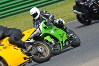 Mallory-park-Leicestershire;Mallory-park-photographs;Motorcycle-action-photographs;classic-bikes;event-digital-images;eventdigitalimages;mallory-park;no-limits-trackday;peter-wileman-photography;vintage-bikes;vintage-motorcycles;vmcc-festival-1000-bikes