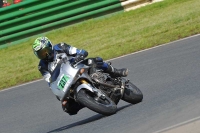 Mallory-park-Leicestershire;Mallory-park-photographs;Motorcycle-action-photographs;classic-bikes;event-digital-images;eventdigitalimages;mallory-park;no-limits-trackday;peter-wileman-photography;vintage-bikes;vintage-motorcycles;vmcc-festival-1000-bikes