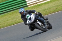 Mallory-park-Leicestershire;Mallory-park-photographs;Motorcycle-action-photographs;classic-bikes;event-digital-images;eventdigitalimages;mallory-park;no-limits-trackday;peter-wileman-photography;vintage-bikes;vintage-motorcycles;vmcc-festival-1000-bikes