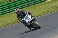 Mallory-park-Leicestershire;Mallory-park-photographs;Motorcycle-action-photographs;classic-bikes;event-digital-images;eventdigitalimages;mallory-park;no-limits-trackday;peter-wileman-photography;vintage-bikes;vintage-motorcycles;vmcc-festival-1000-bikes