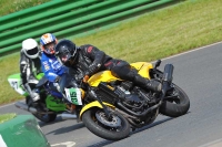 Mallory-park-Leicestershire;Mallory-park-photographs;Motorcycle-action-photographs;classic-bikes;event-digital-images;eventdigitalimages;mallory-park;no-limits-trackday;peter-wileman-photography;vintage-bikes;vintage-motorcycles;vmcc-festival-1000-bikes