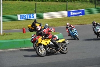 Mallory-park-Leicestershire;Mallory-park-photographs;Motorcycle-action-photographs;classic-bikes;event-digital-images;eventdigitalimages;mallory-park;no-limits-trackday;peter-wileman-photography;vintage-bikes;vintage-motorcycles;vmcc-festival-1000-bikes