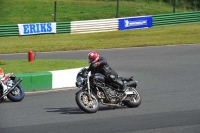 Mallory-park-Leicestershire;Mallory-park-photographs;Motorcycle-action-photographs;classic-bikes;event-digital-images;eventdigitalimages;mallory-park;no-limits-trackday;peter-wileman-photography;vintage-bikes;vintage-motorcycles;vmcc-festival-1000-bikes
