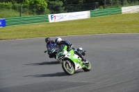 Mallory-park-Leicestershire;Mallory-park-photographs;Motorcycle-action-photographs;classic-bikes;event-digital-images;eventdigitalimages;mallory-park;no-limits-trackday;peter-wileman-photography;vintage-bikes;vintage-motorcycles;vmcc-festival-1000-bikes
