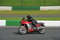 Mallory-park-Leicestershire;Mallory-park-photographs;Motorcycle-action-photographs;classic-bikes;event-digital-images;eventdigitalimages;mallory-park;no-limits-trackday;peter-wileman-photography;vintage-bikes;vintage-motorcycles;vmcc-festival-1000-bikes