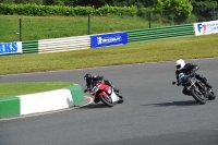 Mallory-park-Leicestershire;Mallory-park-photographs;Motorcycle-action-photographs;classic-bikes;event-digital-images;eventdigitalimages;mallory-park;no-limits-trackday;peter-wileman-photography;vintage-bikes;vintage-motorcycles;vmcc-festival-1000-bikes