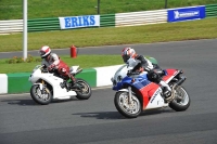 Mallory-park-Leicestershire;Mallory-park-photographs;Motorcycle-action-photographs;classic-bikes;event-digital-images;eventdigitalimages;mallory-park;no-limits-trackday;peter-wileman-photography;vintage-bikes;vintage-motorcycles;vmcc-festival-1000-bikes