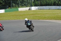 Mallory-park-Leicestershire;Mallory-park-photographs;Motorcycle-action-photographs;classic-bikes;event-digital-images;eventdigitalimages;mallory-park;no-limits-trackday;peter-wileman-photography;vintage-bikes;vintage-motorcycles;vmcc-festival-1000-bikes