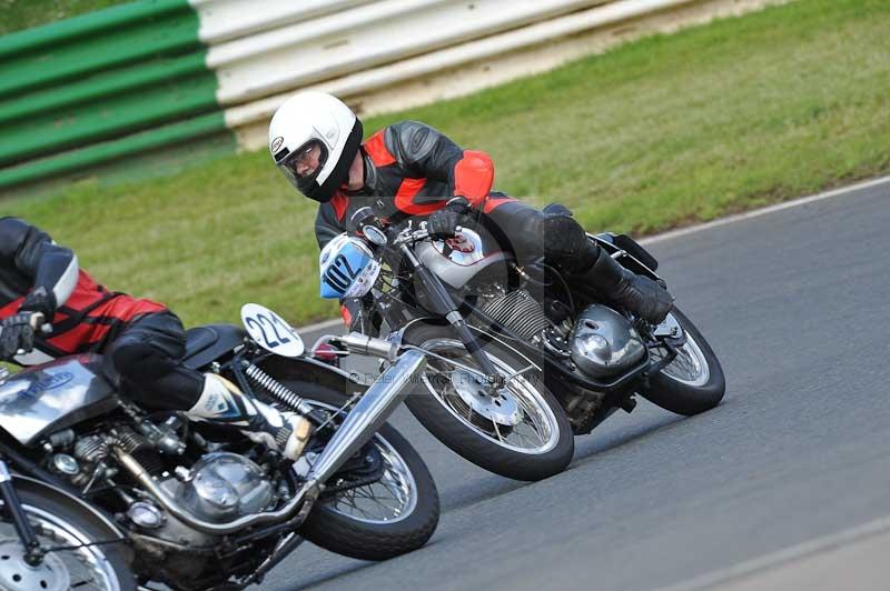 Mallory park Leicestershire;Mallory park photographs;Motorcycle action photographs;classic bikes;event digital images;eventdigitalimages;mallory park;no limits trackday;peter wileman photography;vintage bikes;vintage motorcycles;vmcc festival 1000 bikes