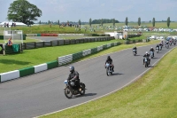 Mallory-park-Leicestershire;Mallory-park-photographs;Motorcycle-action-photographs;classic-bikes;event-digital-images;eventdigitalimages;mallory-park;no-limits-trackday;peter-wileman-photography;vintage-bikes;vintage-motorcycles;vmcc-festival-1000-bikes