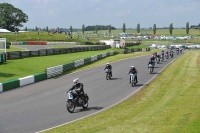 Mallory-park-Leicestershire;Mallory-park-photographs;Motorcycle-action-photographs;classic-bikes;event-digital-images;eventdigitalimages;mallory-park;no-limits-trackday;peter-wileman-photography;vintage-bikes;vintage-motorcycles;vmcc-festival-1000-bikes